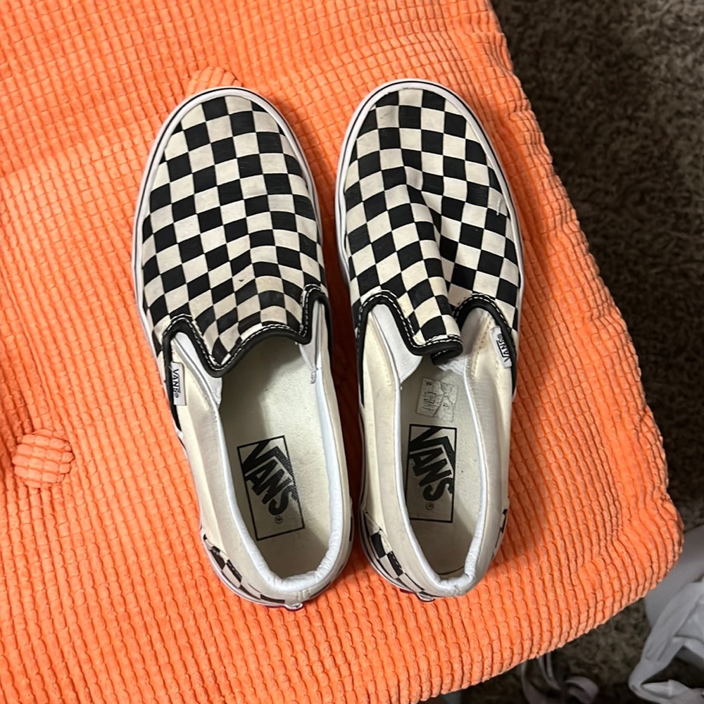 checkered vans